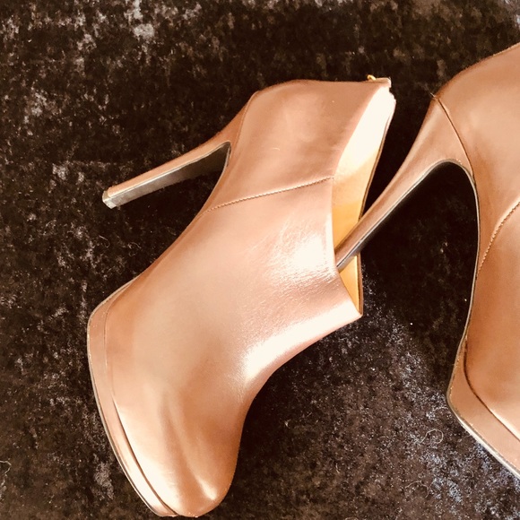 NINE WEST BROWN GENUINE LEATHER 5.5” HEELS, Sz7m - Picture 11 of 14